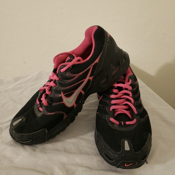 Nike Shoes - Nike Women's Air Max Torch4 Sneakers